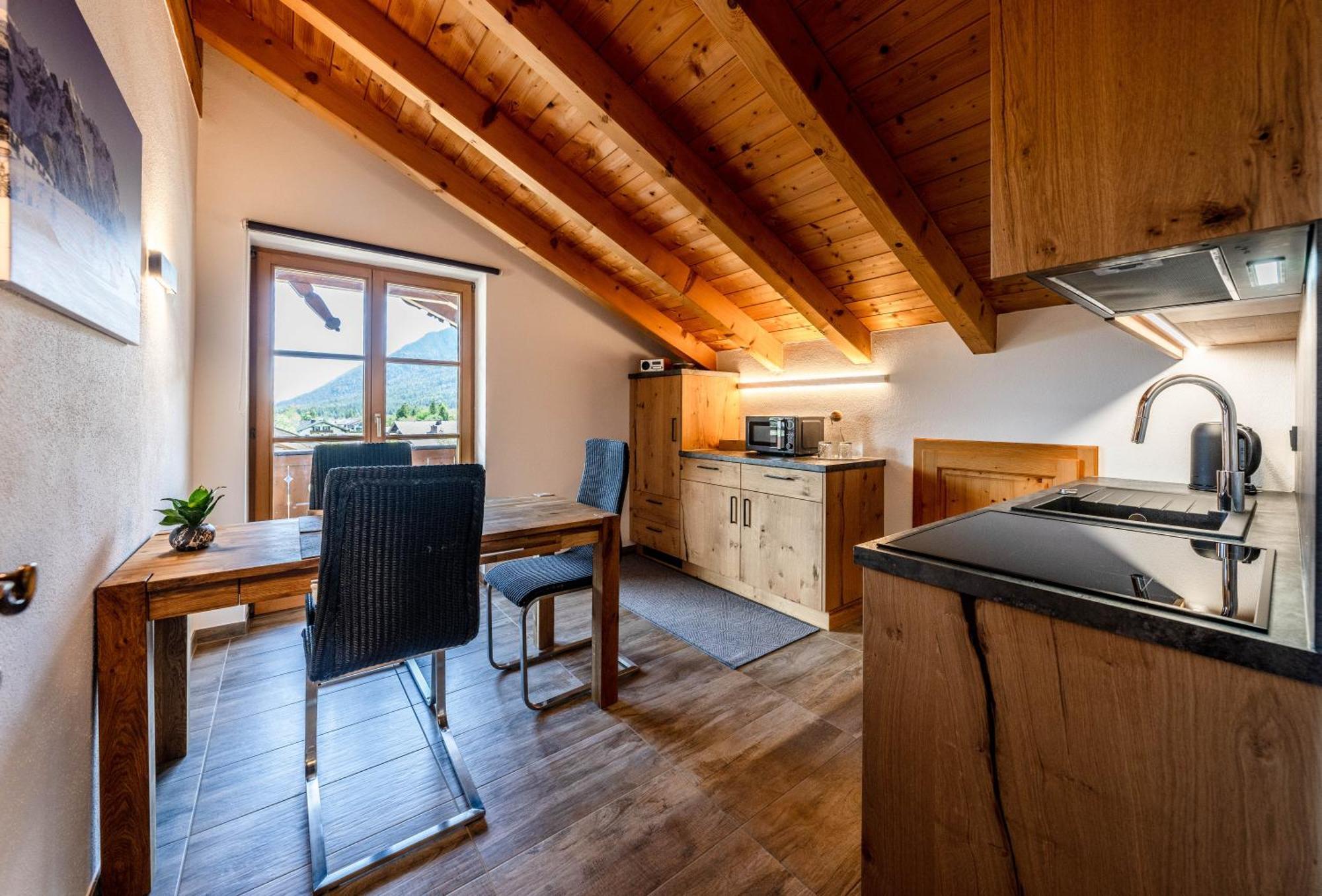 Ferienwohnungen Lara Wohnung 3 Wallgau Ngoại thất bức ảnh